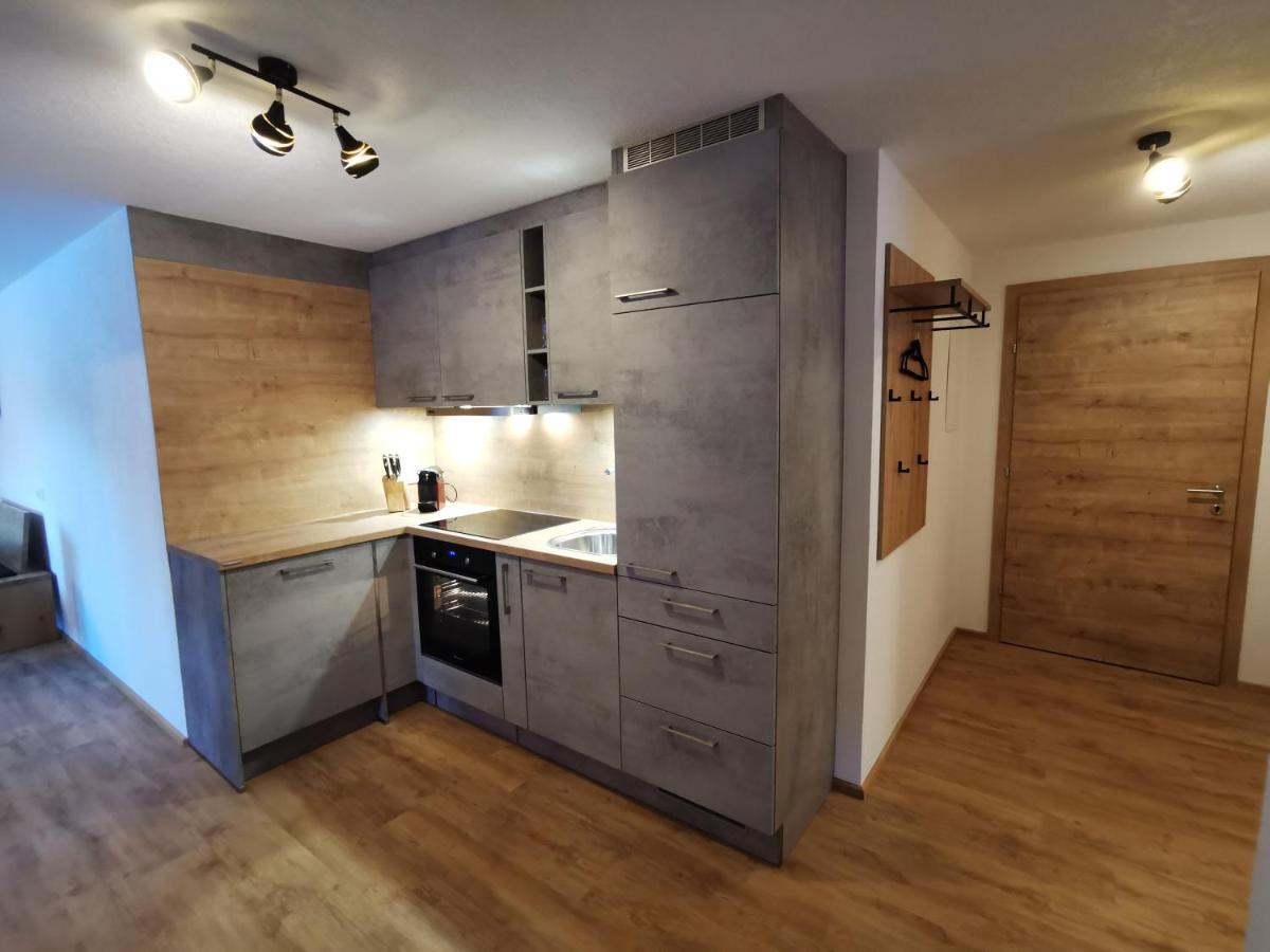 Appartement Bergfuier Holzgau Ngoại thất bức ảnh