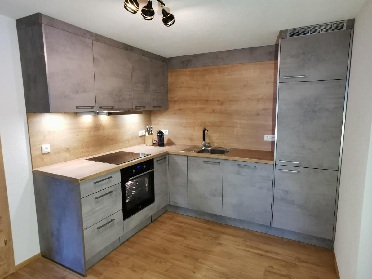 Appartement Bergfuier Holzgau Ngoại thất bức ảnh
