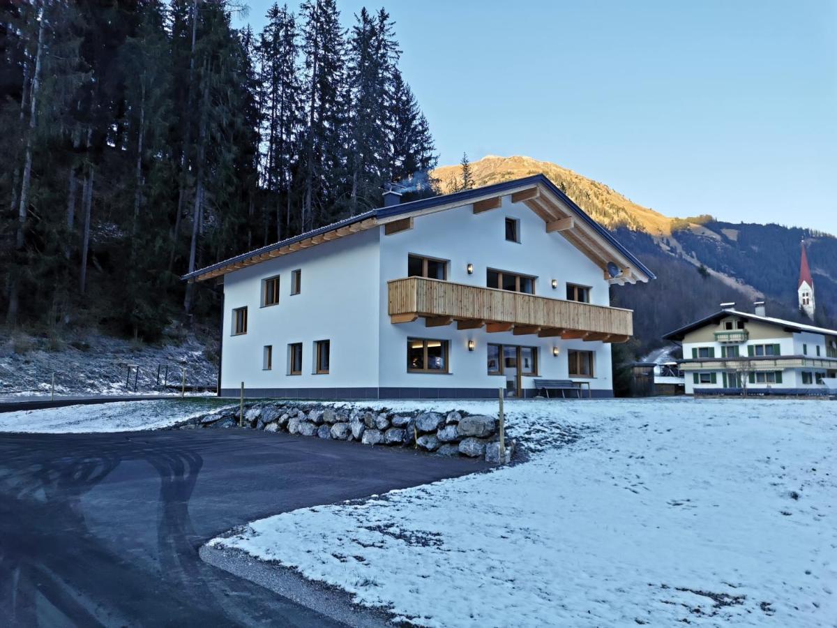 Appartement Bergfuier Holzgau Ngoại thất bức ảnh