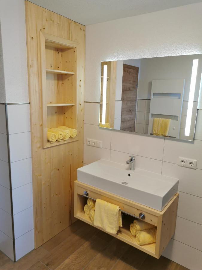 Appartement Bergfuier Holzgau Ngoại thất bức ảnh